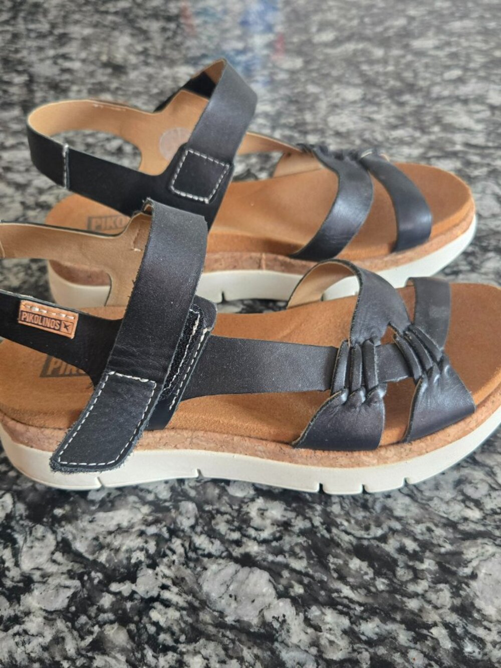 Pikolinos Sandals - Picture 2 of 4